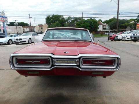 1964 Ford Thunderbird