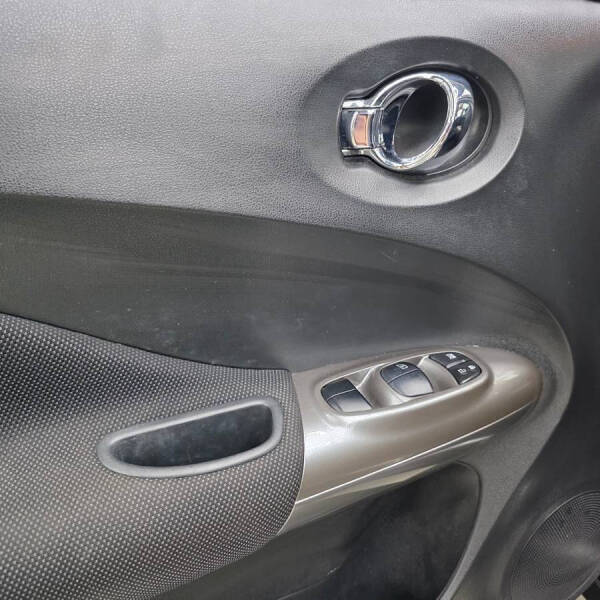 2013 Nissan JUKE S