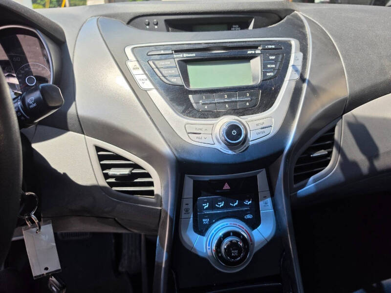 2011 Hyundai Elantra Limited