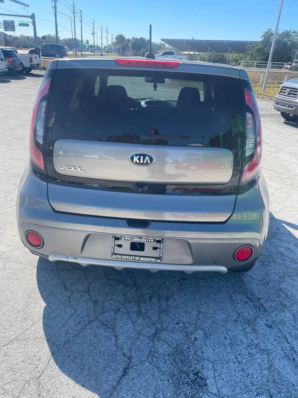2019 Kia Soul +