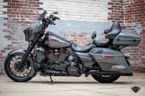 2018 Harley-Davidson CVO ST Glide