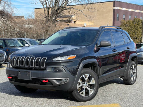 2015 Jeep Cherokee for sale at MAGIC AUTO SALES - Magic Auto Prestige in South Hackensack NJ