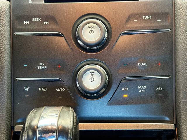 2019 Ford Taurus SEL