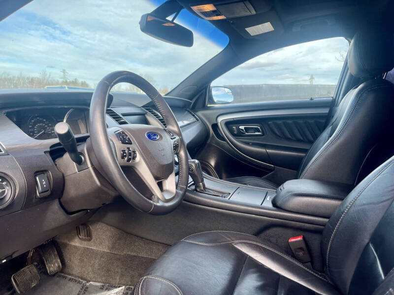 2013 Ford Taurus SEL