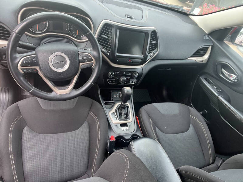 2016 Jeep Cherokee Latitude