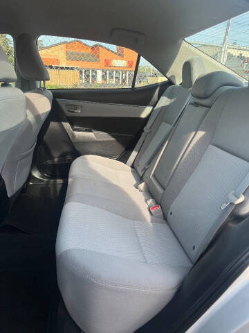 2015 Toyota Corolla LE