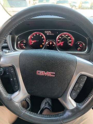 2015 GMC Acadia SLE-2
