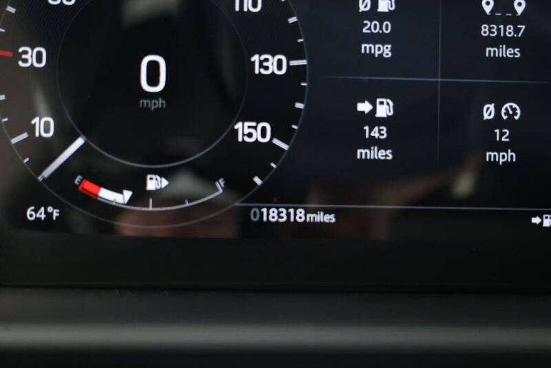 2024 Land Rover Discovery P300 S