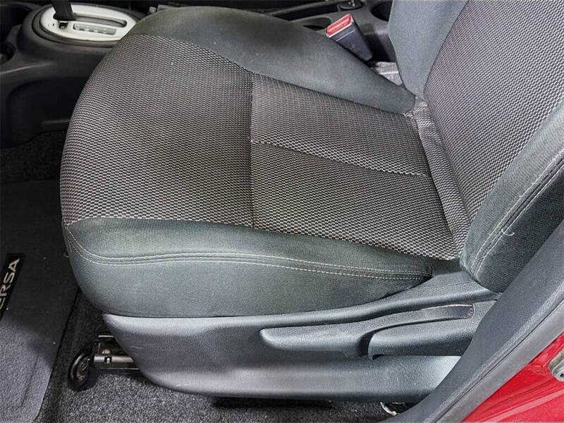 2017 Nissan Versa 1.6 SV