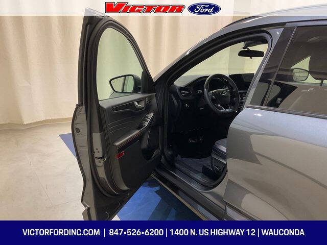 2023 Ford Escape ST-Line Select