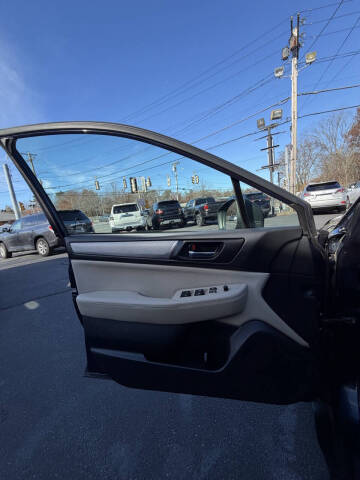 2018 Subaru Outback 2.5i Premium