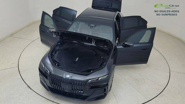 2025 BMW i7 eDrive50