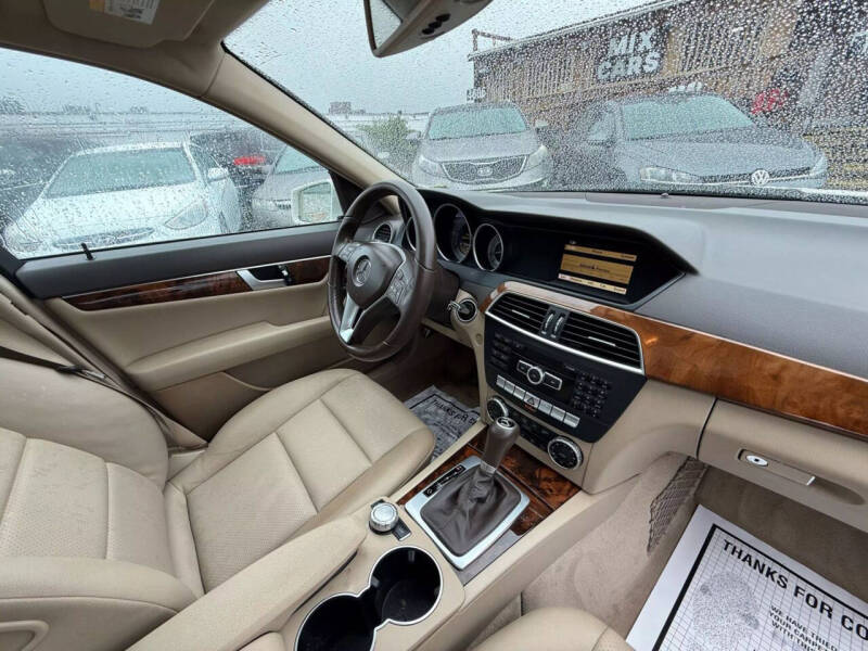 2012 Mercedes-Benz C-Class C 250 Luxury