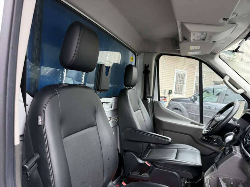 2023 Ford Transit