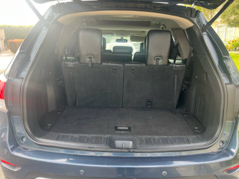 2013 Nissan Pathfinder Platinum