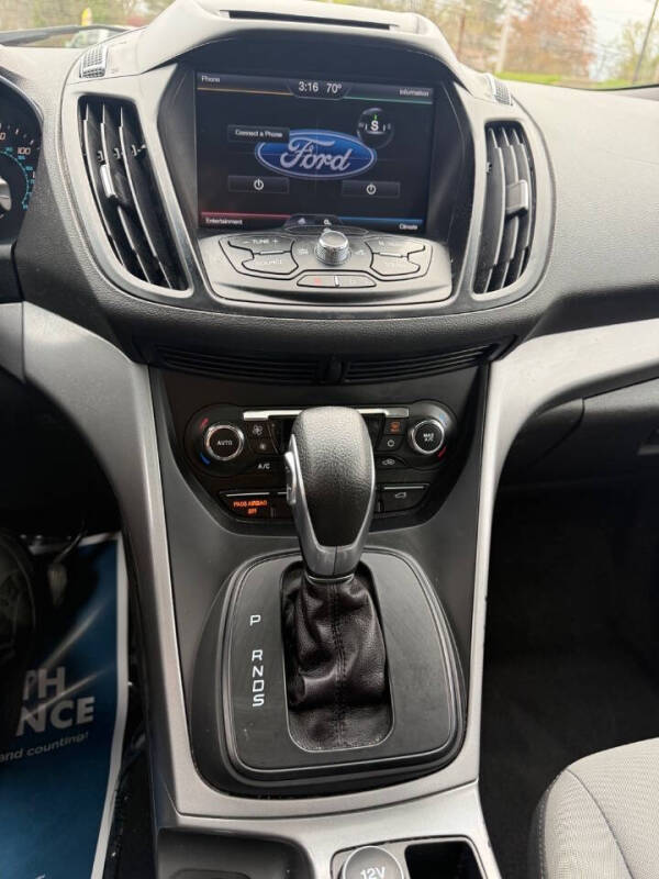 2015 Ford Escape SE