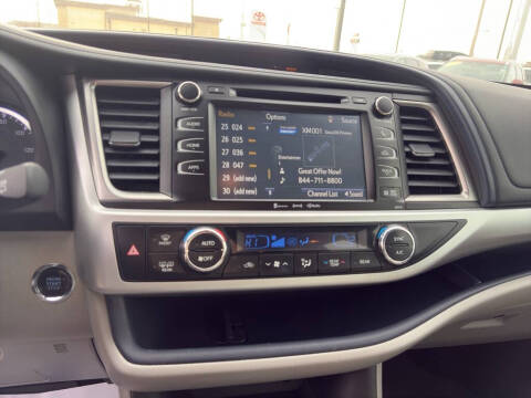 2017 Toyota Highlander XLE