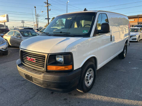 2017 GMC Savana 2500