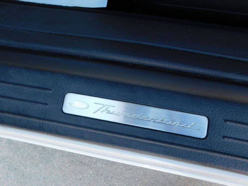 2002 Ford Thunderbird Deluxe