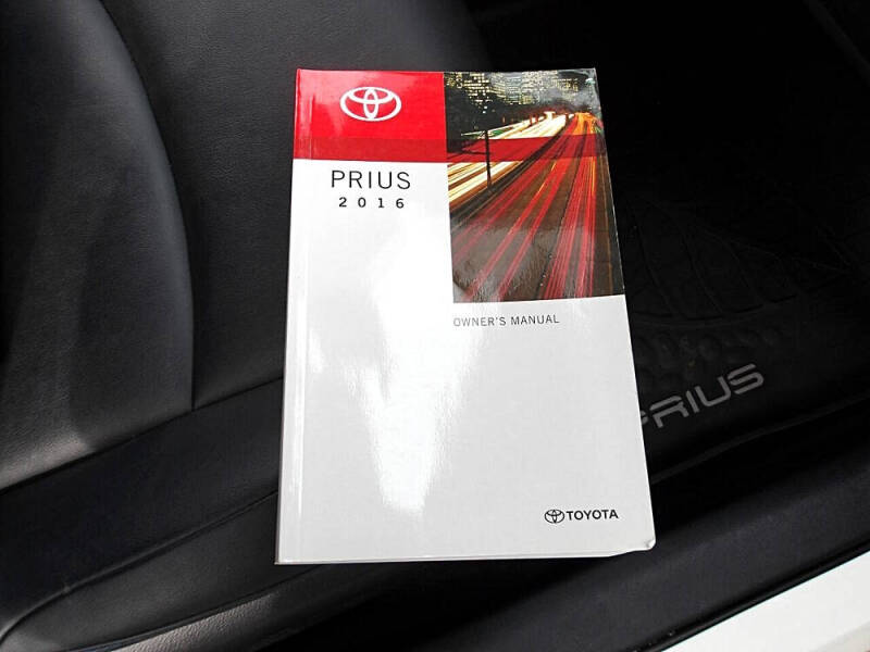 2016 Toyota Prius Four Touring