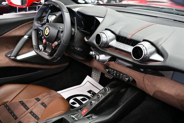 2023 Ferrari 812 GTS