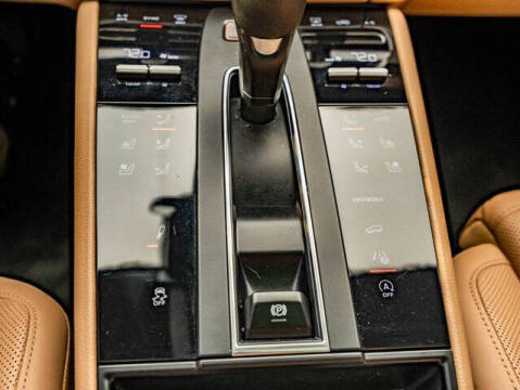 2023 Porsche Macan S