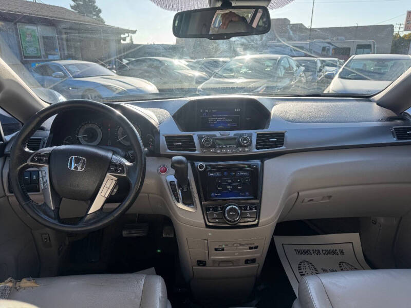 2015 Honda Odyssey Touring Elite