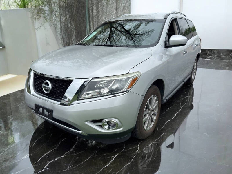 2016 Nissan Pathfinder SV
