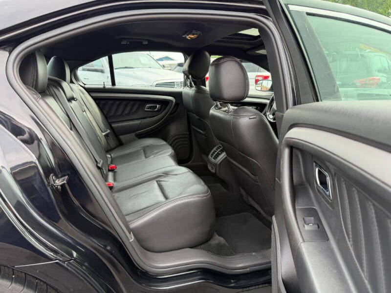 2016 Ford Taurus SEL