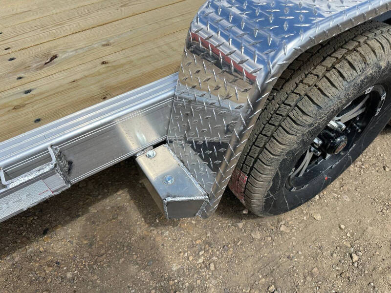 2026 DCT Dell Rapids Custom Trailers AS18-BT