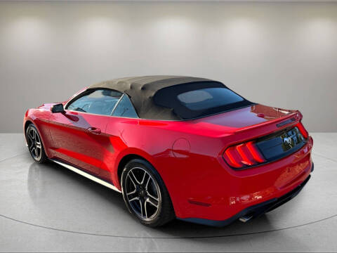 2022 Ford Mustang EcoBoost Premium