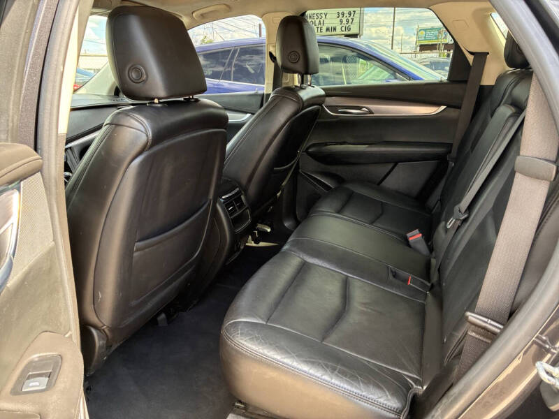 2017 Cadillac XT5 Premium Luxury