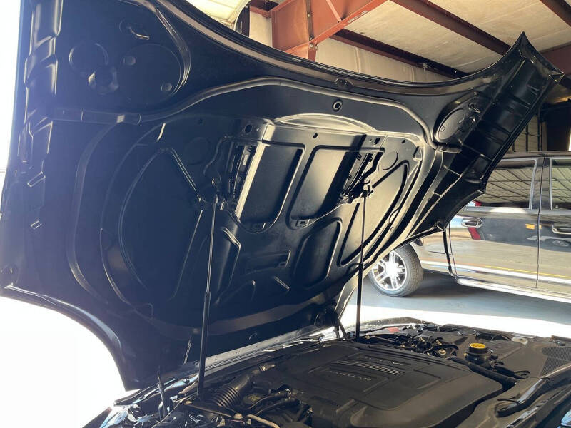 2015 Jaguar F-TYPE R