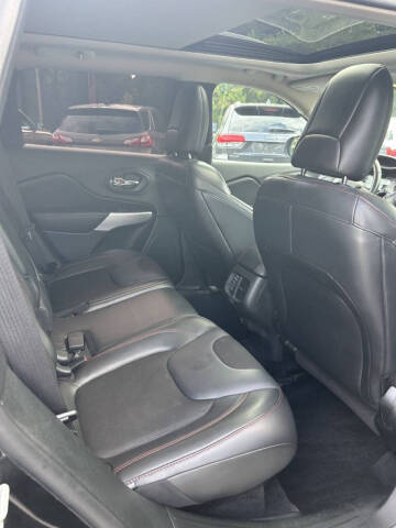 2018 Jeep Cherokee Trailhawk