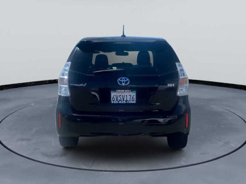 2012 Toyota Prius v