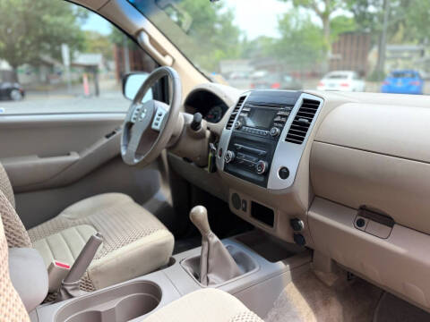 2014 Nissan Frontier SV