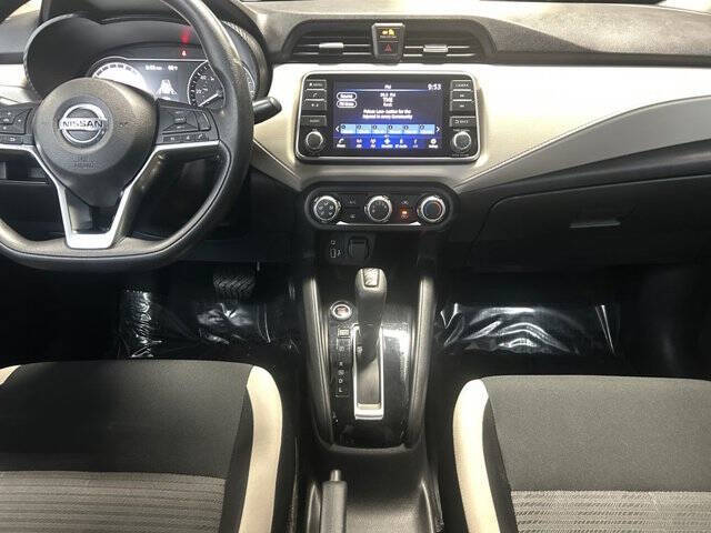 2022 Nissan Versa SV