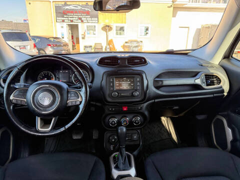 2017 Jeep Renegade Altitude