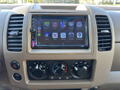 2006 Nissan Frontier LE