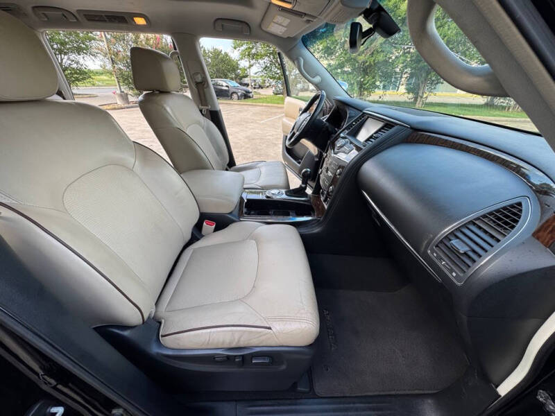 2017 Nissan Armada SV