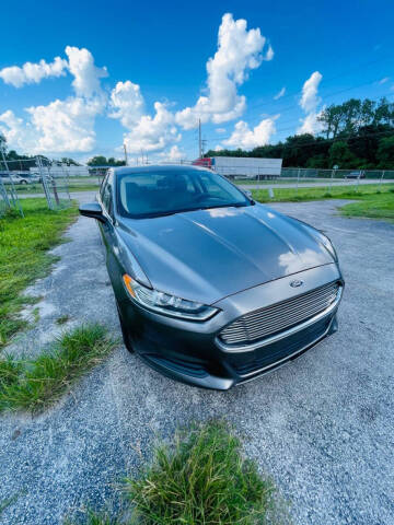 2014 Ford Fusion S