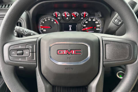 2025 GMC Sierra 2500HD Pro