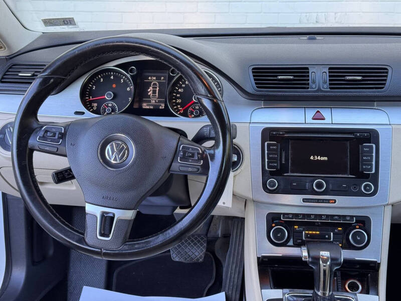 2011 Volkswagen CC Lux PZEV