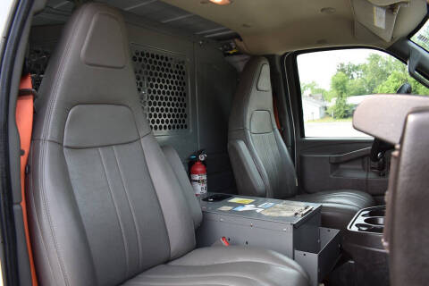 2017 Chevrolet Express 2500
