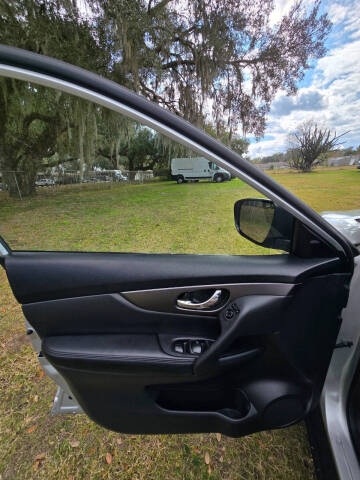 2015 Nissan Rogue SV