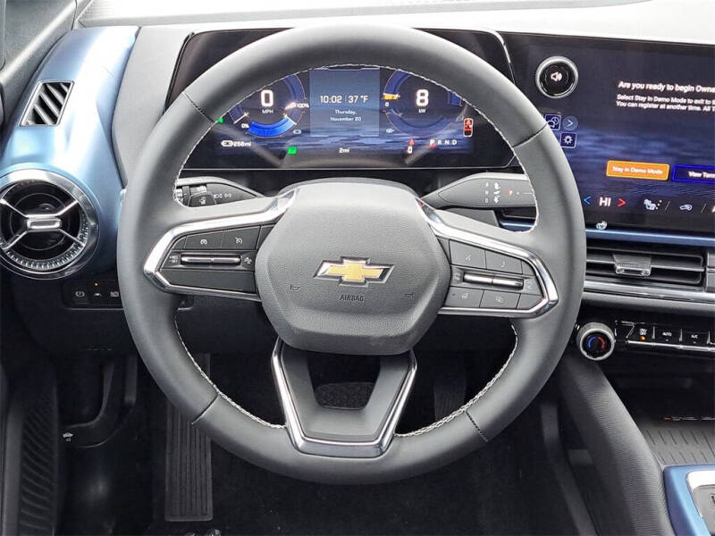 2026 Chevrolet Equinox EV LT 2