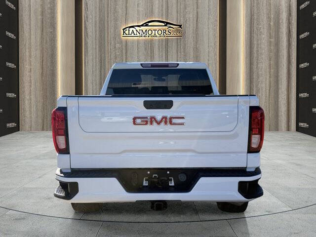 2022 GMC Sierra 1500 Limited Elevation