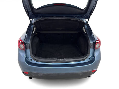 2015 Mazda MAZDA3 i Touring