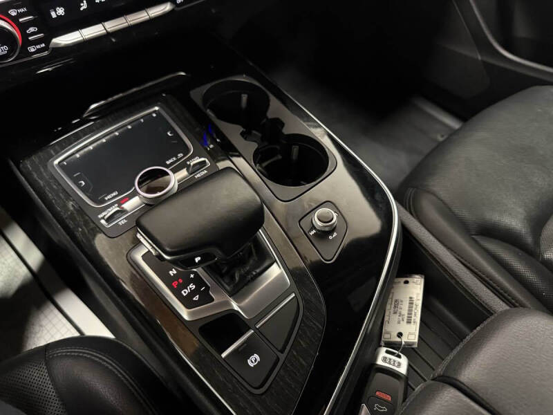 2017 Audi Q7 3.0T quattro Premium Plus