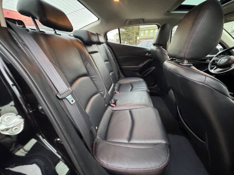 2015 Mazda MAZDA3 s Touring